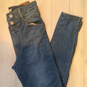 Levi's Mile High Super Skinny Jeans